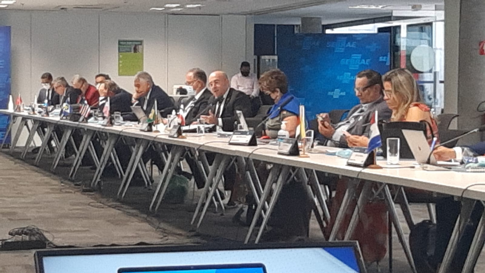 Em Brasília, Adm. Leonardo Macedo apresenta projeto nacional de fiscalização sobre os cargos comissionados