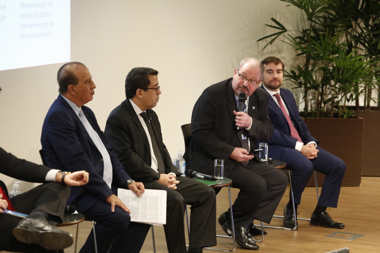 Centro de governo sob a ótica da Ciência da Administração