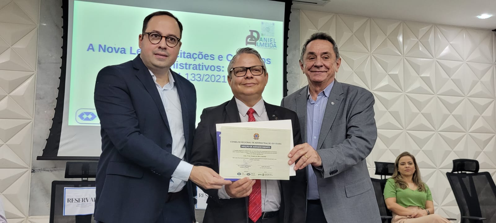 Convênio entre Governo do Ceará e CRA-CE garante curso de licitação para servidores da SPS e profissionais de administração