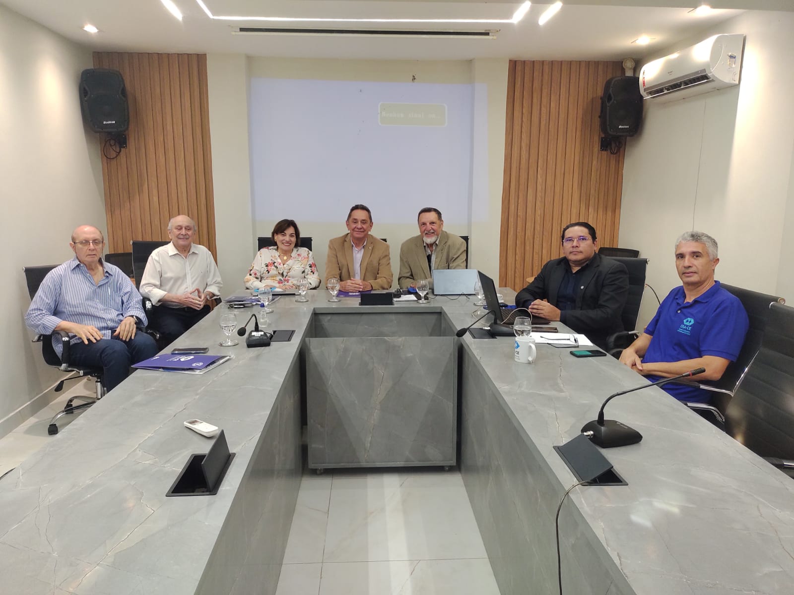 CRA-CE recebe regional do Maranhão para benchmarking